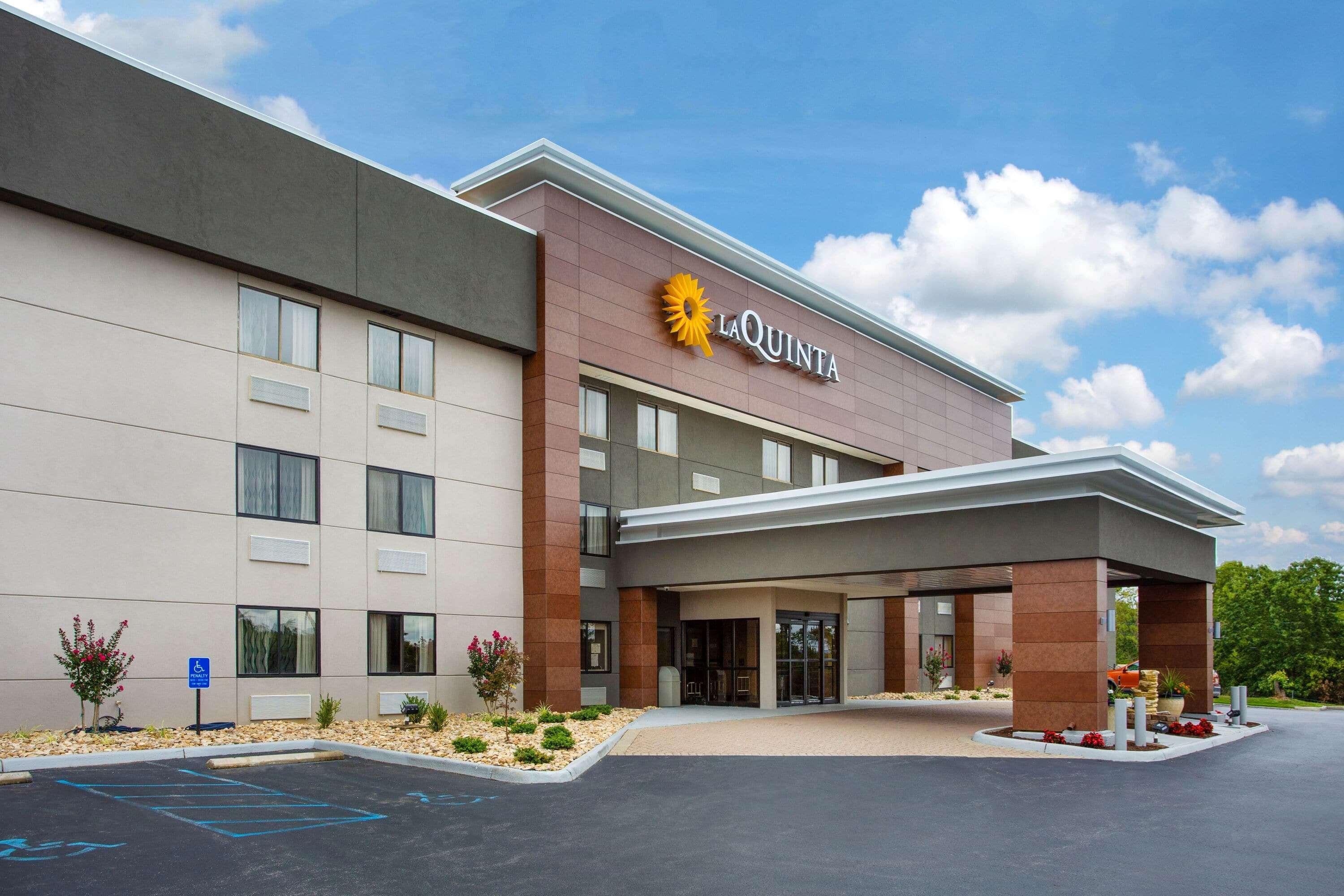 La Quinta Inn By Wyndham Roanoke Сейлем Екстер'єр фото